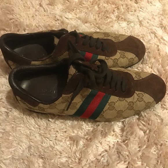 Gucci sneakers n pocketbook in good condition - Picture 5 of 8